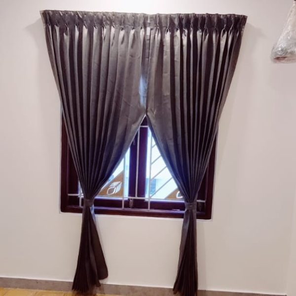 Main Curtains with sheer Curtains and double Rods