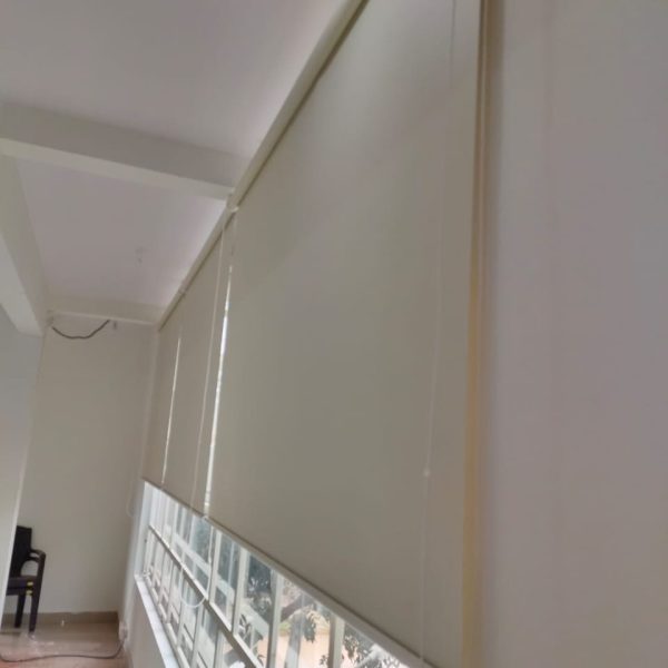 Main Curtains with sheer Curtains and double Rods